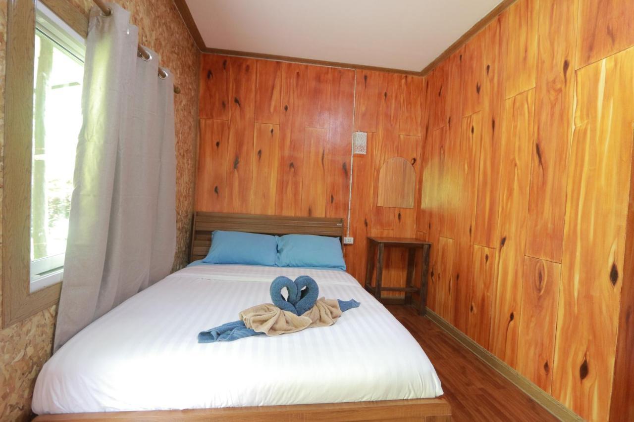 Suan Nai Kokut Resort Ko Kut Екстериор снимка