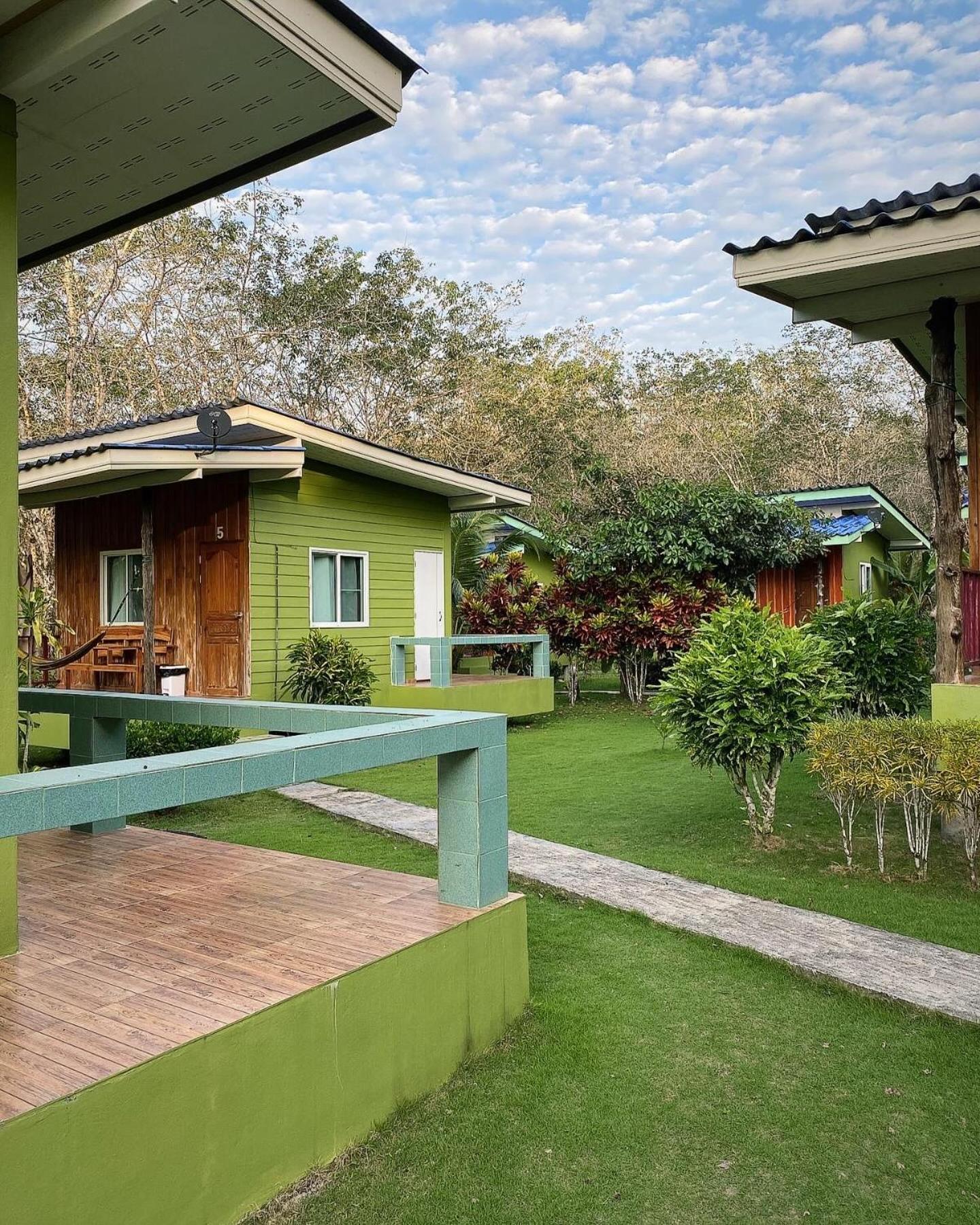 Suan Nai Kokut Resort Ko Kut Екстериор снимка
