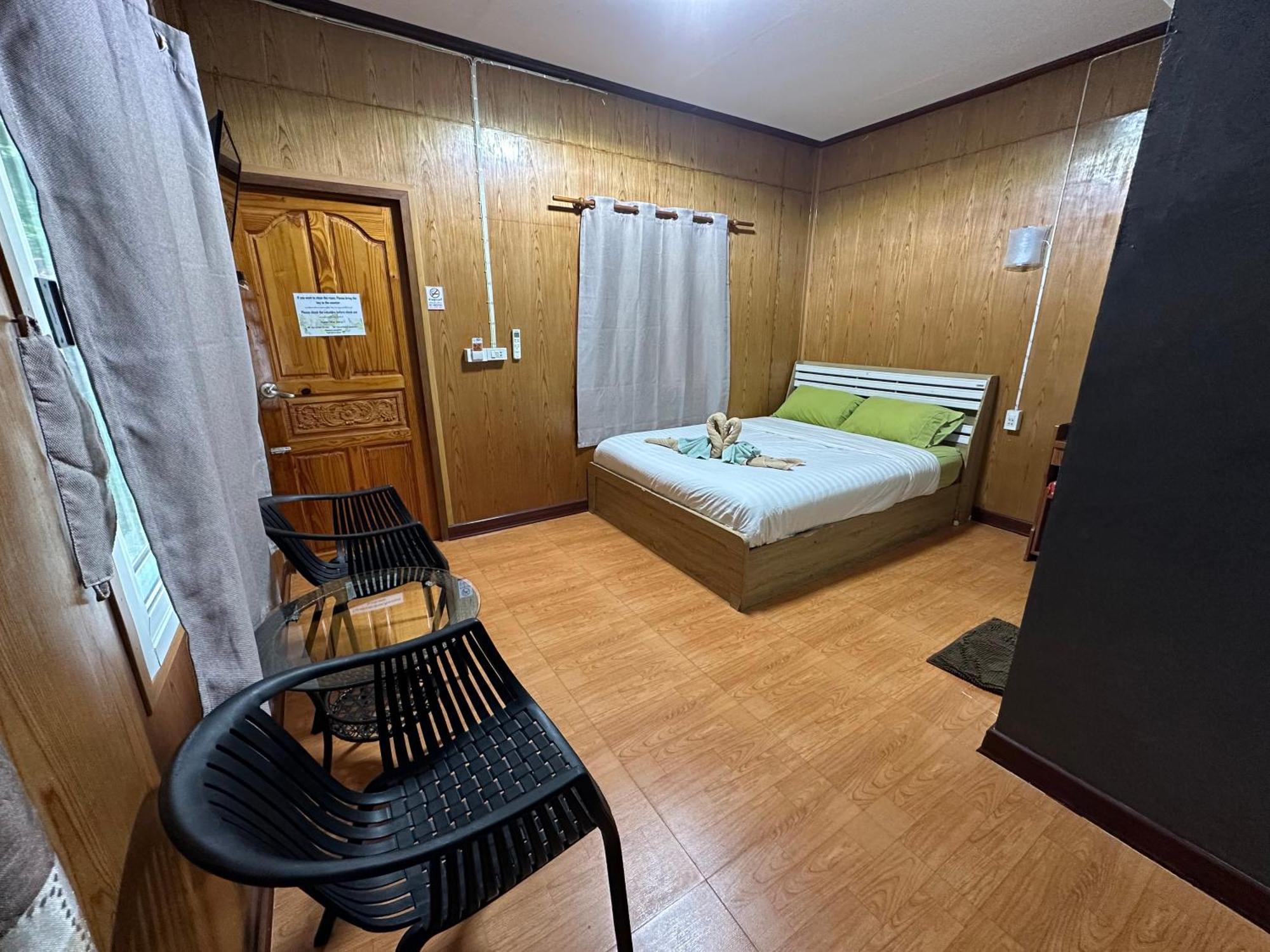 Suan Nai Kokut Resort Ko Kut Екстериор снимка