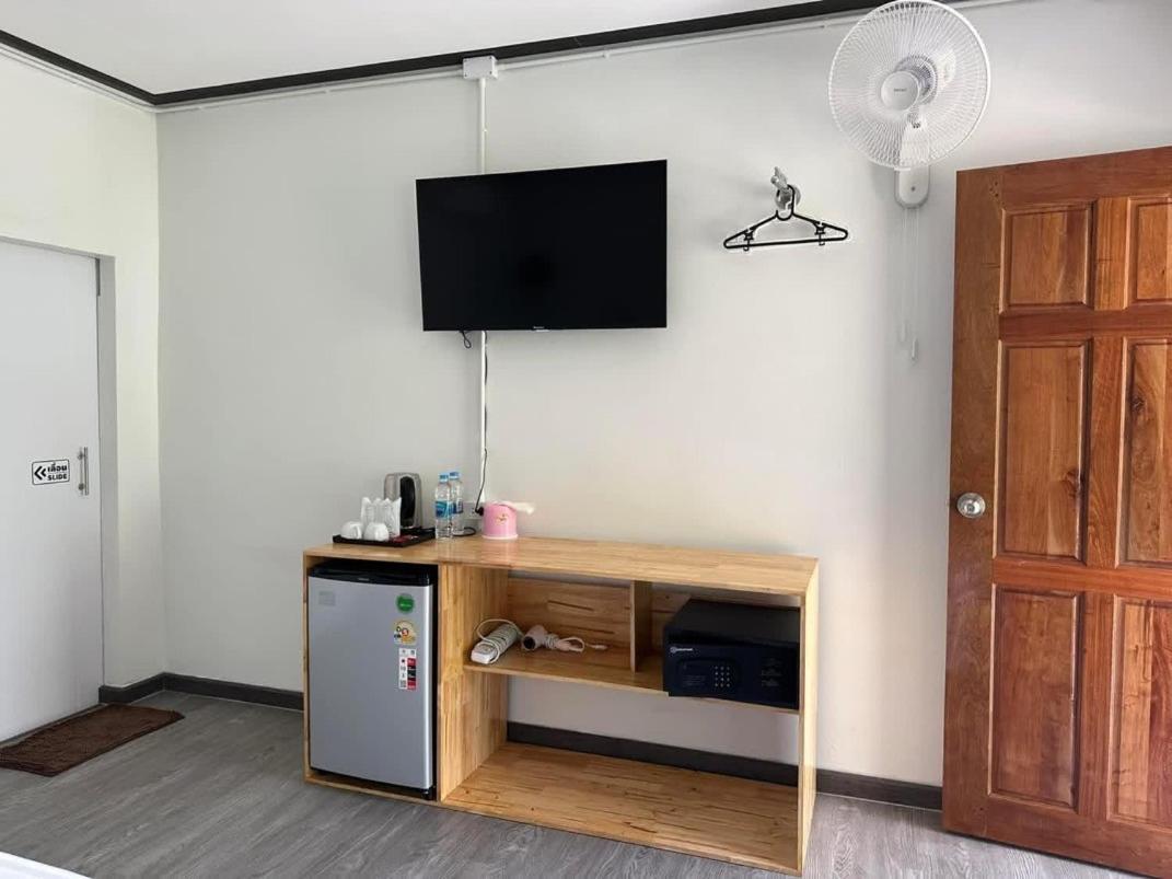 Suan Nai Kokut Resort Ko Kut Екстериор снимка